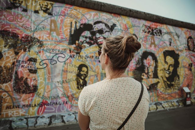 The Peace Walls & Political Murals