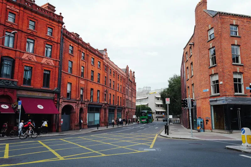 Historic City Streets and Gloucester Cross